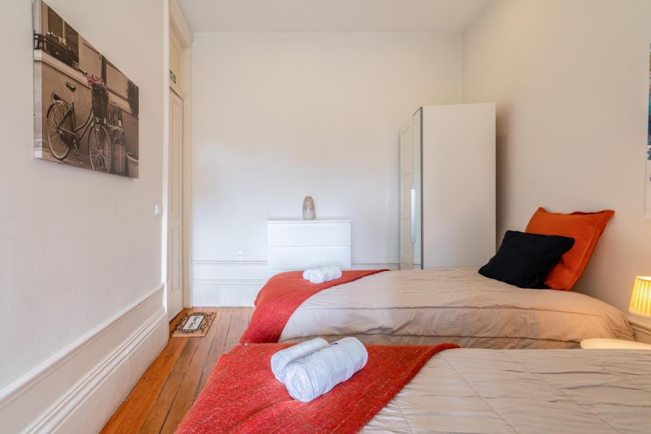 Host Wise - Sweet Bright Flats - City Center بورتو المظهر الخارجي الصورة